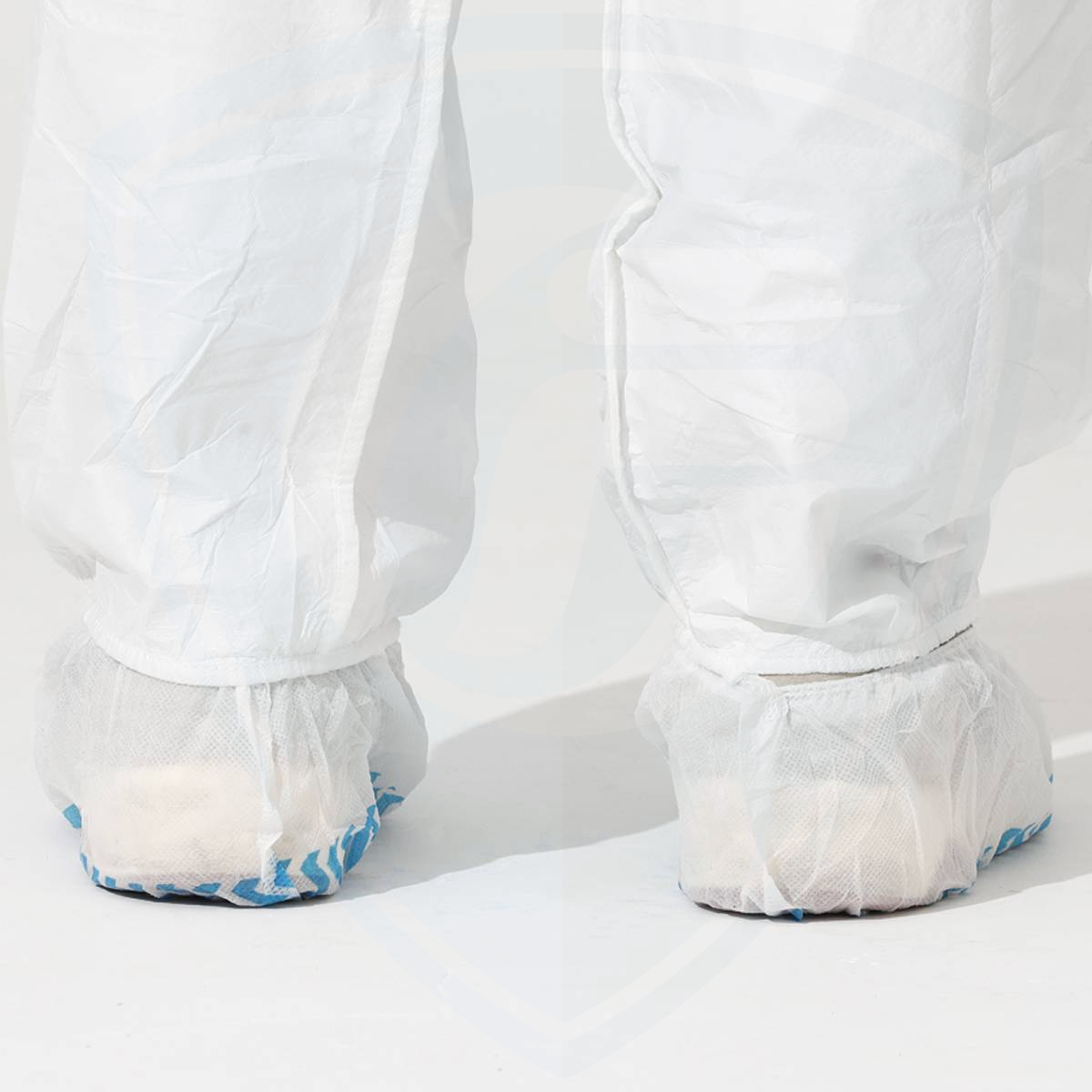 Disposable Non-Woven Shoe Cover for Indoors Breathable Slip Resistant Durable 